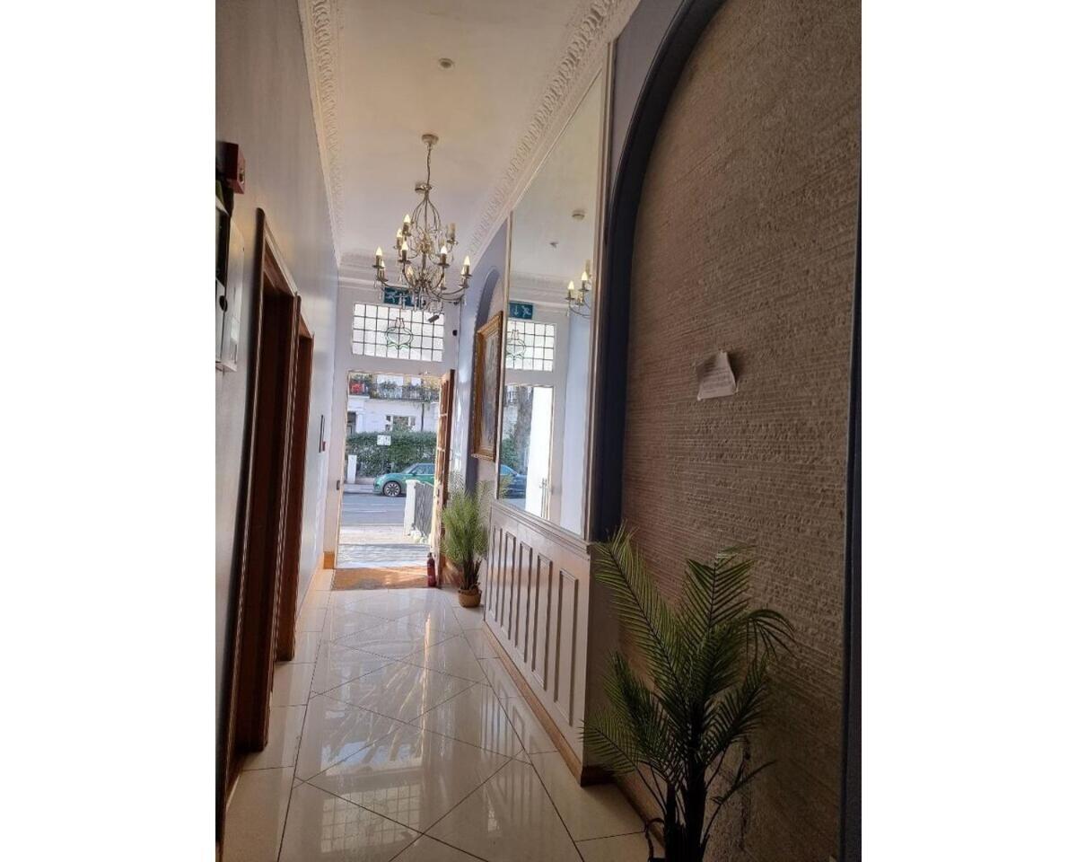 Apartmán F101-First Floor Flat Fits 3 Near Hyde Park Londýn Exteriér fotografie